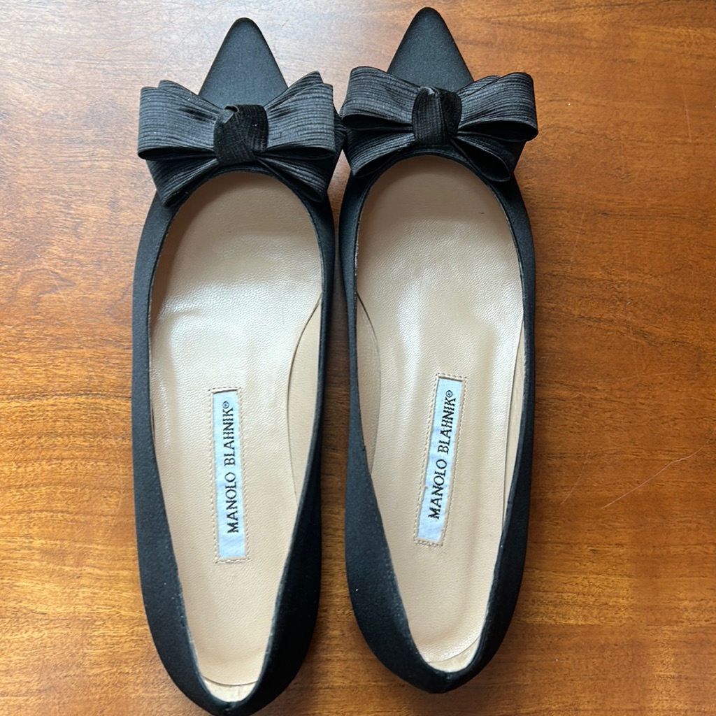 Manolo Blahnik Satin Black Pointy Flats With Bow